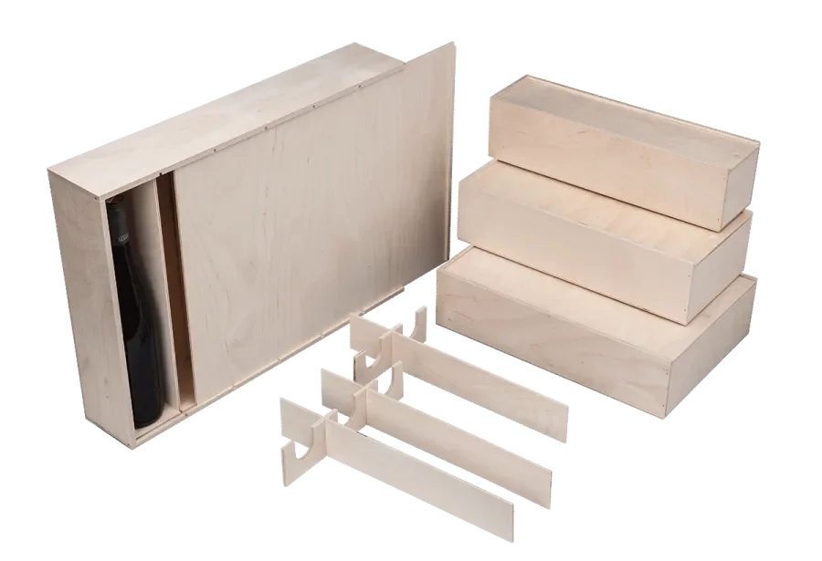 Standard wine boxes with sliding lid and insert