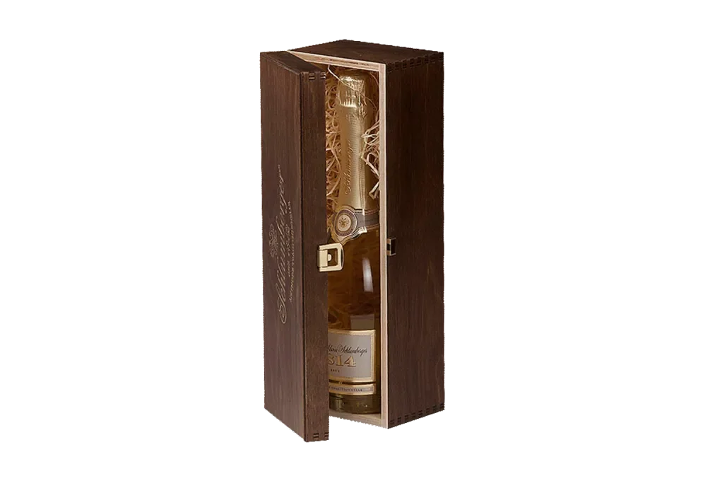 Wooden box made of noble beech wood for champagne bottles and prosecco