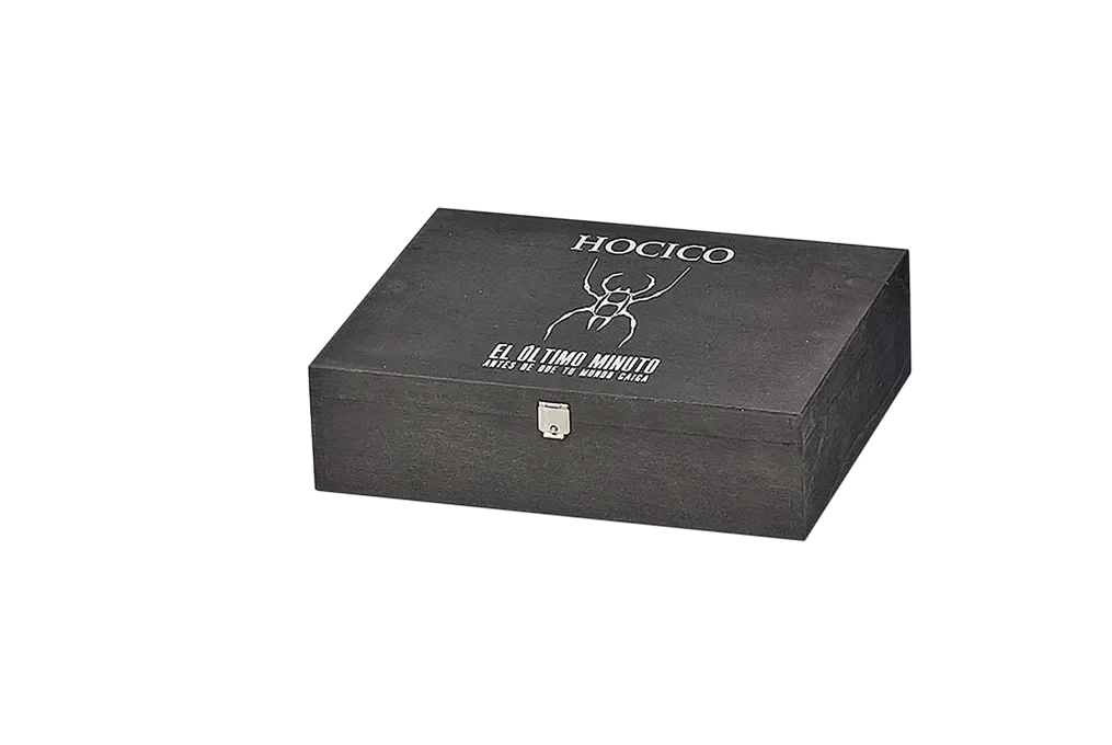 Gift box black widow, black lacquered wooden box by Scheffauer-Holzwaren