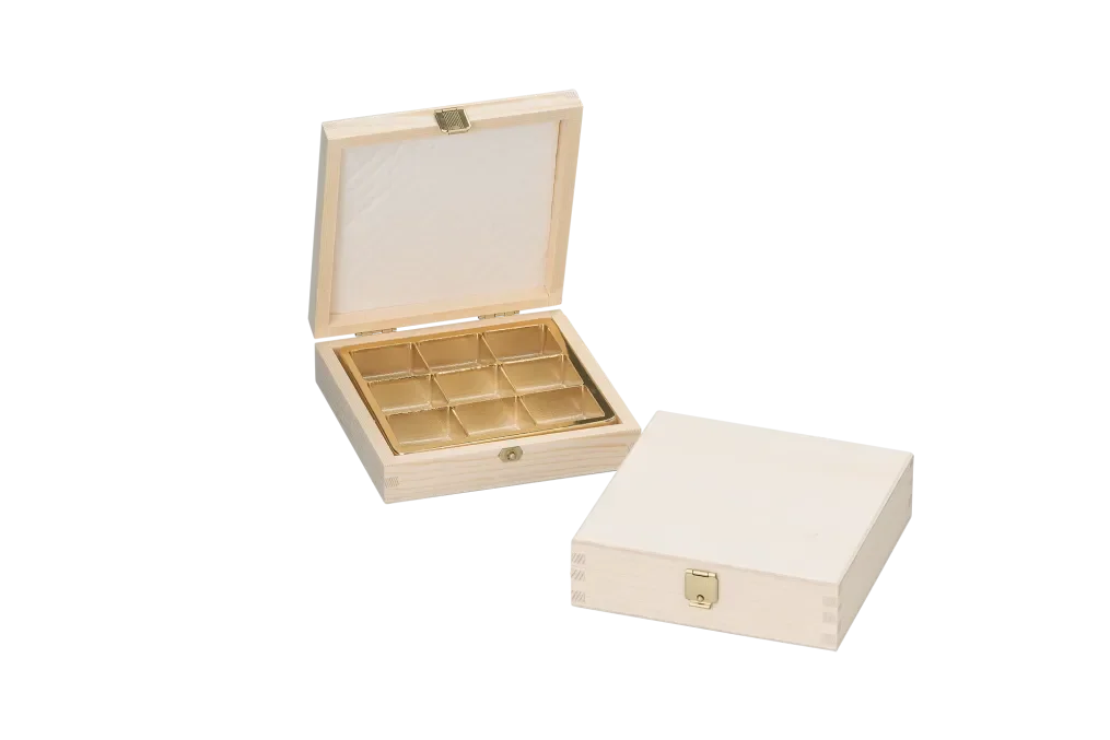 Pralinenkassette 9 Stück produziert von Scheffauer Holzwaren
