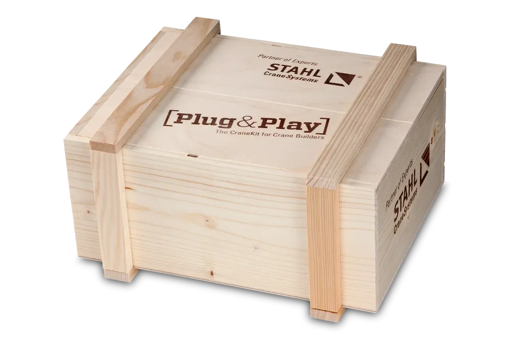 Wine box with decorative trim and fire print