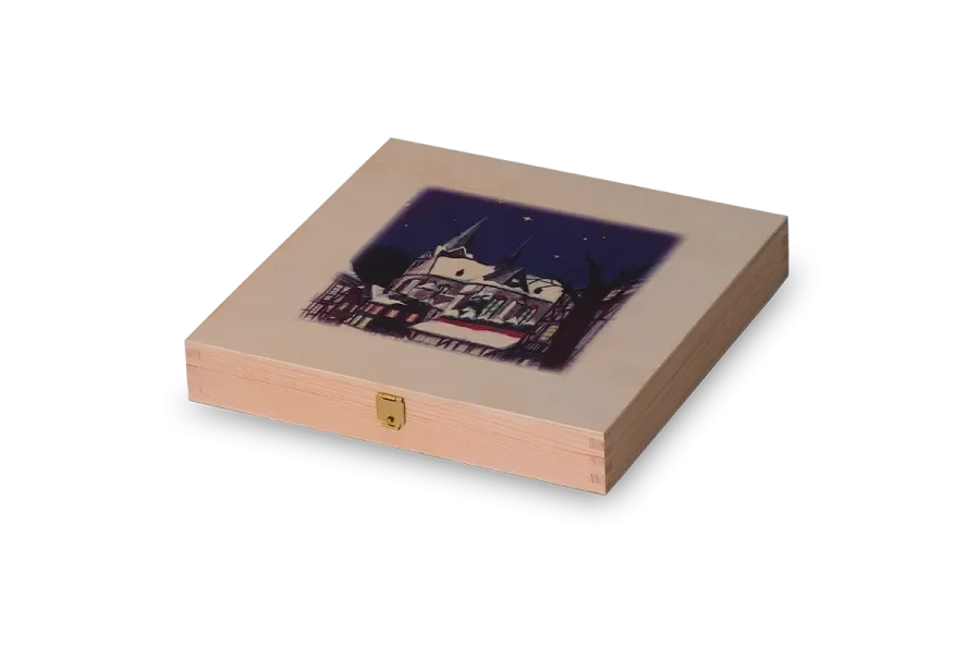 Solid beech flat lid box with digital print