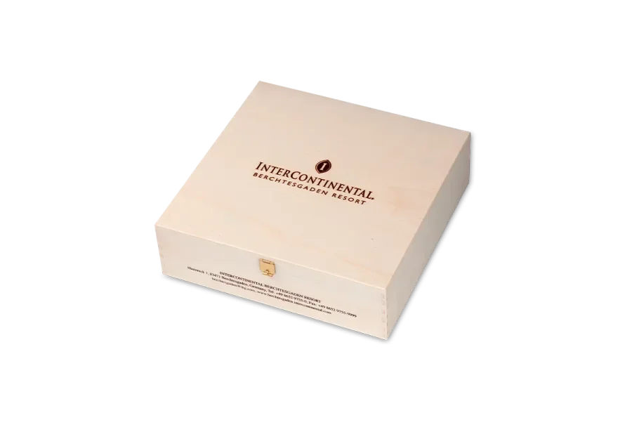 wood cake box sacher torte with hinged lid and burnbrint