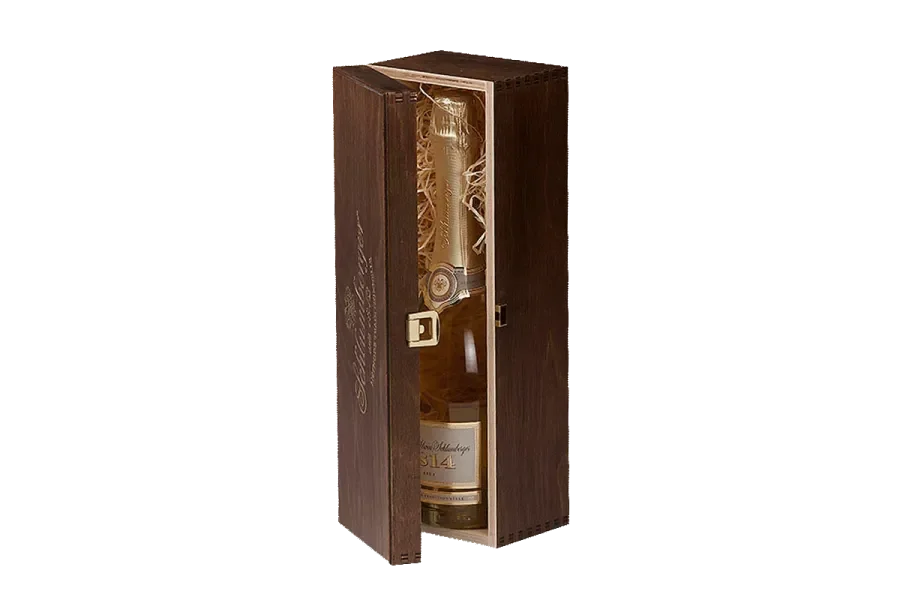 Wooden box made of noble beech wood for champagne bottles and prosecco