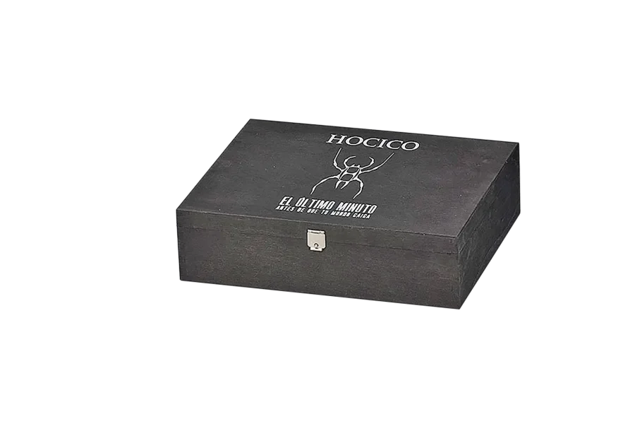 Gift box black widow, black lacquered wooden box by Scheffauer-Holzwaren